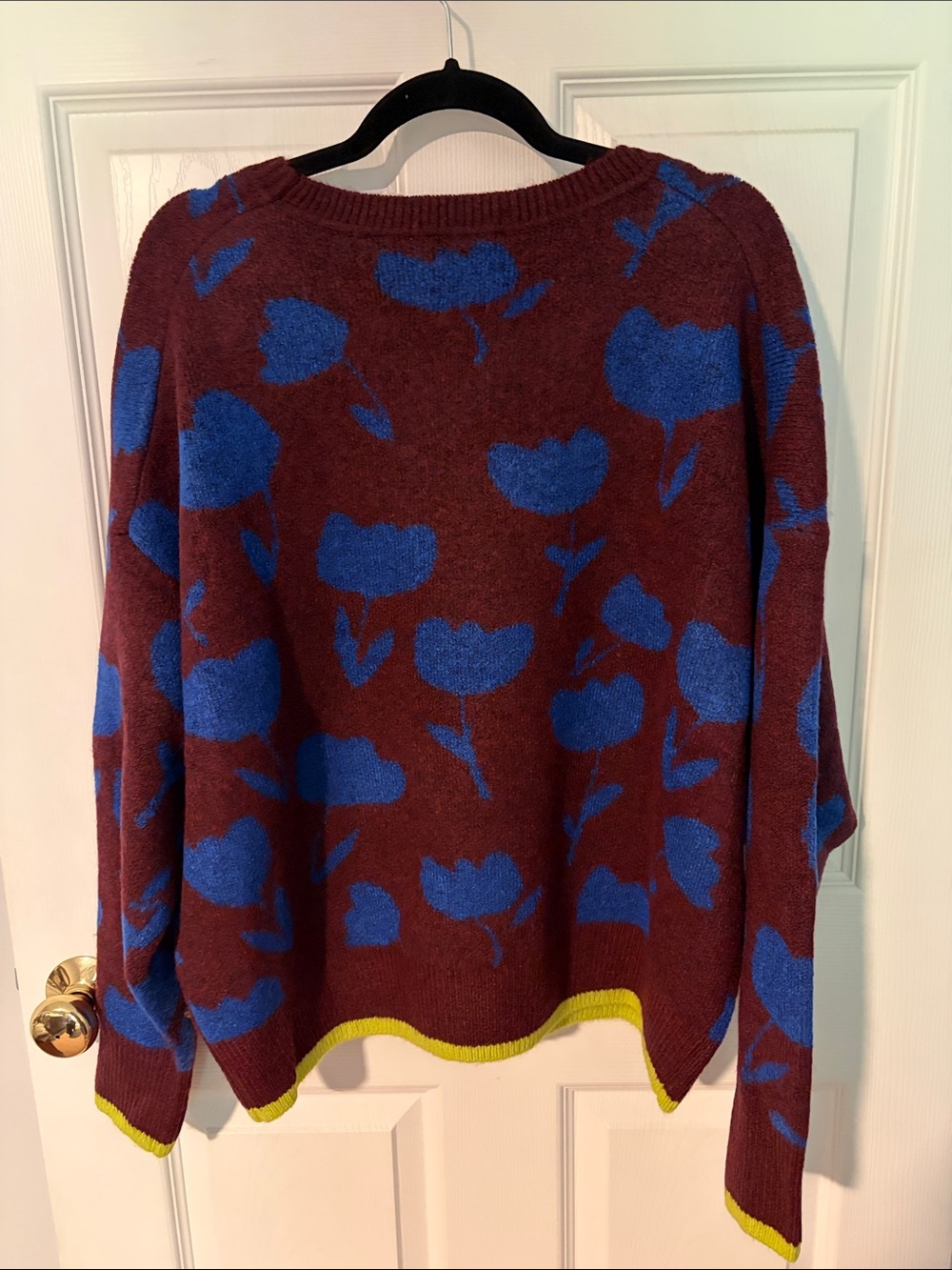 Scotch & Soda Burgundy Sweater with Blue Floral Pattern - Picture 4 of 5
